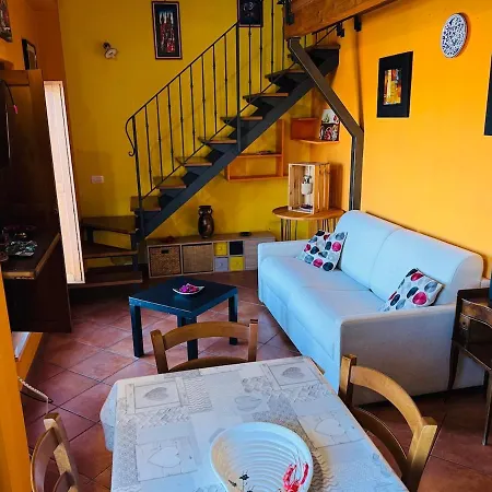 Piccolo Loft Zona Centro-mare * Fano (Pesaro and Urbino)